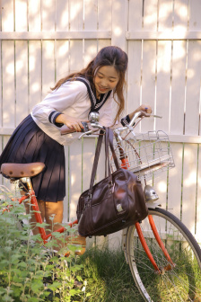 日本猛色少妇XXXXⅩXX电影